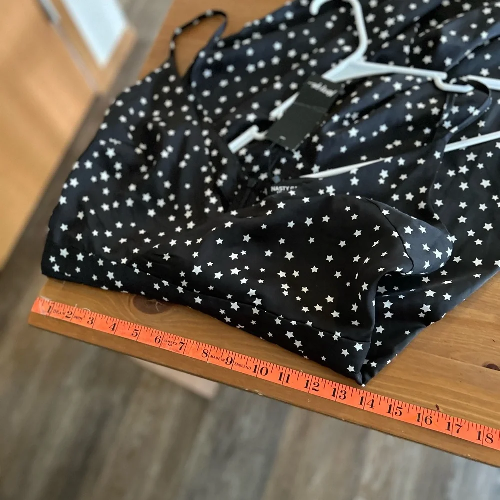 NWT Nasty Gal Novelty Star Black & White Jumpsuit Size 6 - Picture 11 of 14
